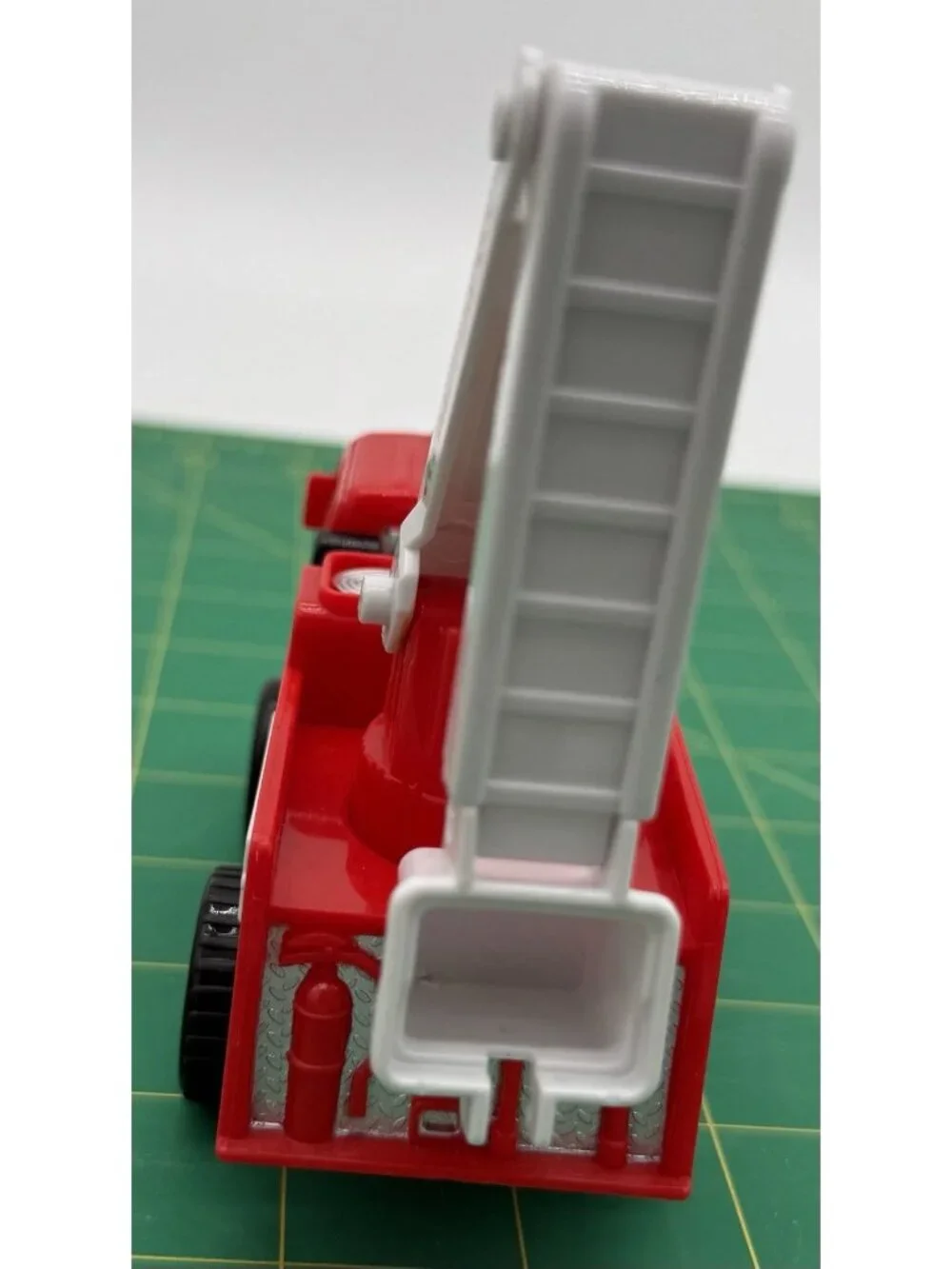 Nkok 2019 plastic